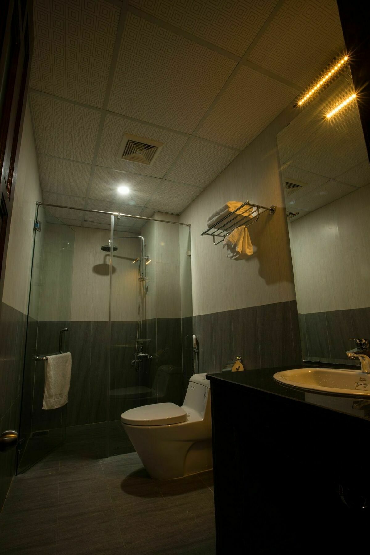 Bien Thanh Hotel Da Nang Exterior foto